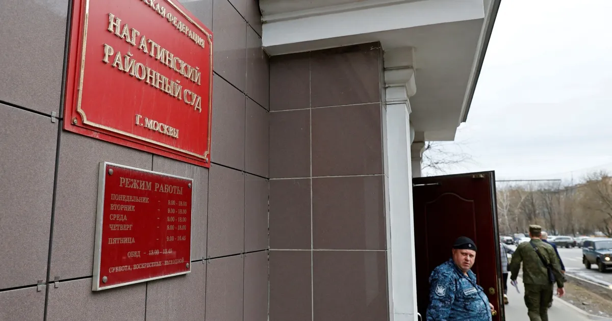 روسيا.. سجن دبلوماسي سابق بتهمة التجسس لصالح أمريكا