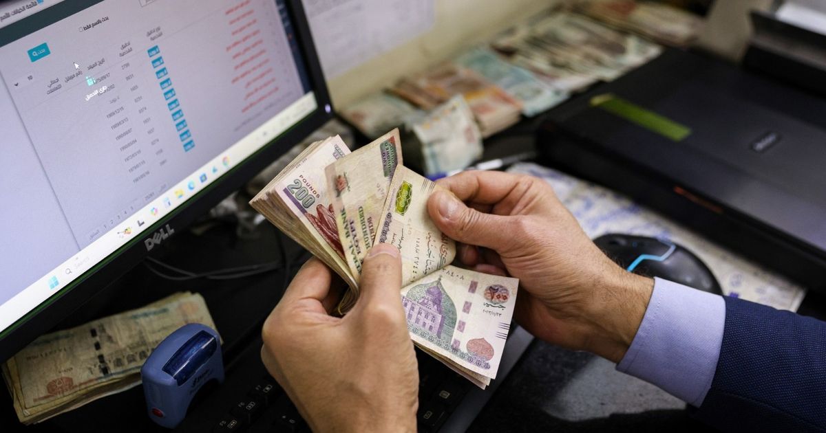 مصر تخفض الفائدة 725 نقطة وتفتح باب النمو