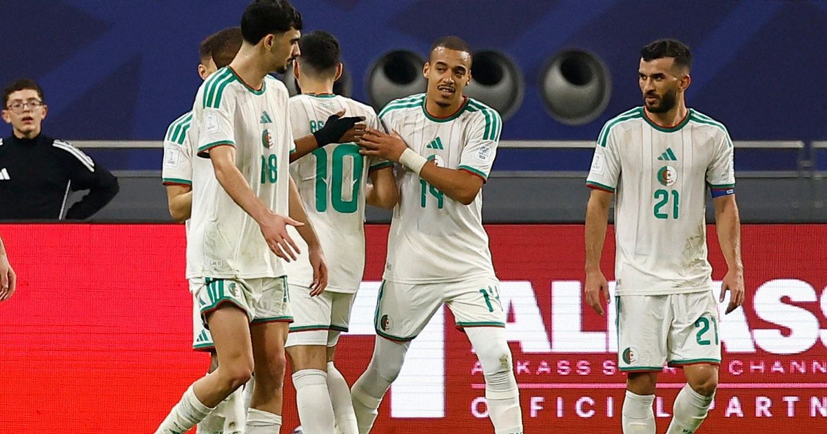 شاهد.. الجزائر تسحق البحرين وتقترب من التأهل بكأس العرب