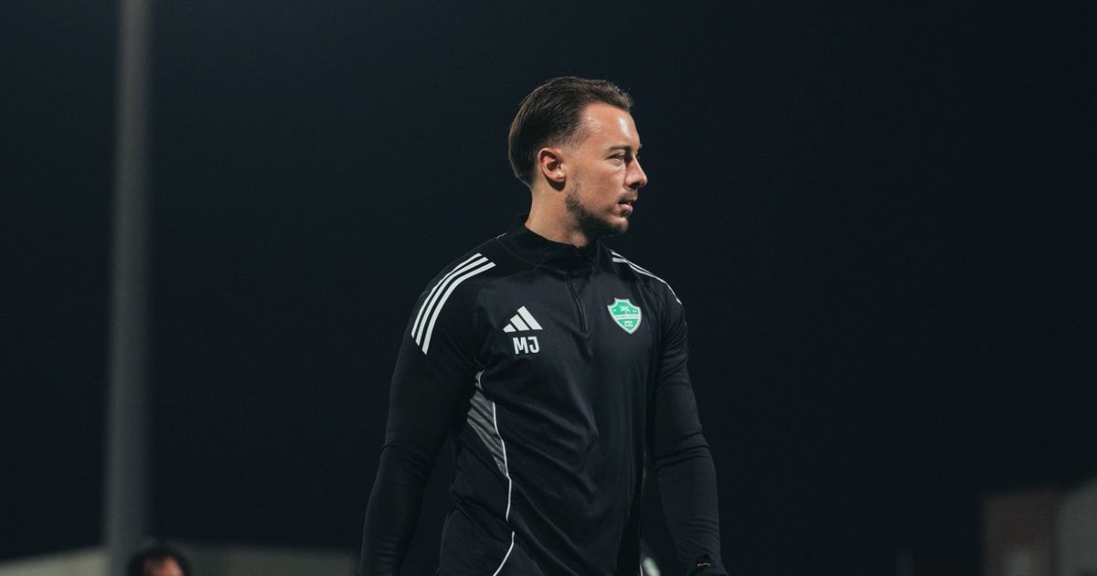 يايسله: الغيابات في الأهلي أمام الشرطة تحدٍ وليست عائقاً