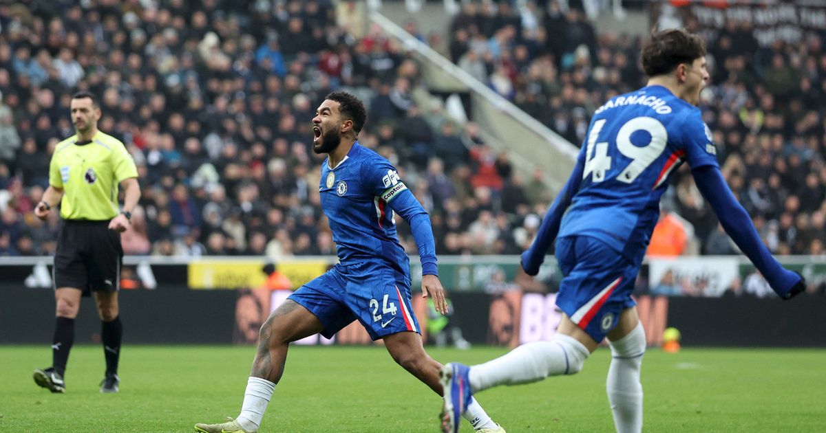 فولتماده يأسف لسوء حظ نيوكاسل وجيمس يحتفي بتجنب هزيمة تشيلسي