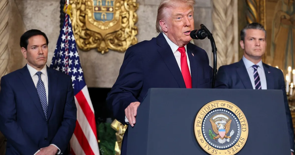 ترامب يوافق على خطة لبناء سفينتين حربيتين جديدتين