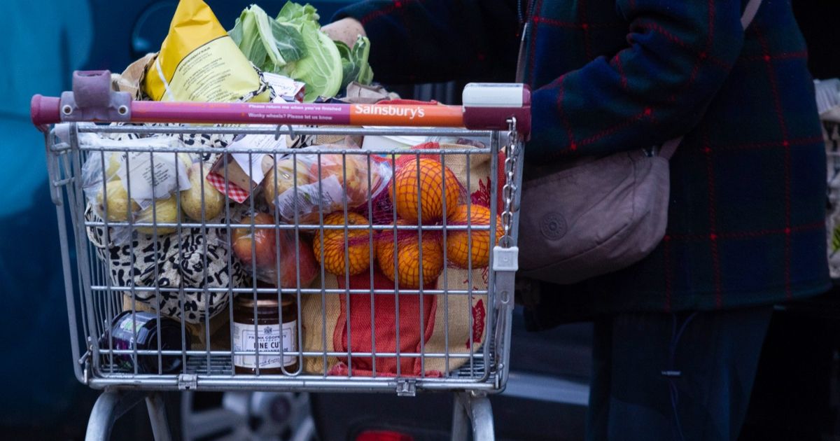 قطر تخطط لبيع جزء من حصتها في “سينسبري” بـ360 مليون دولار