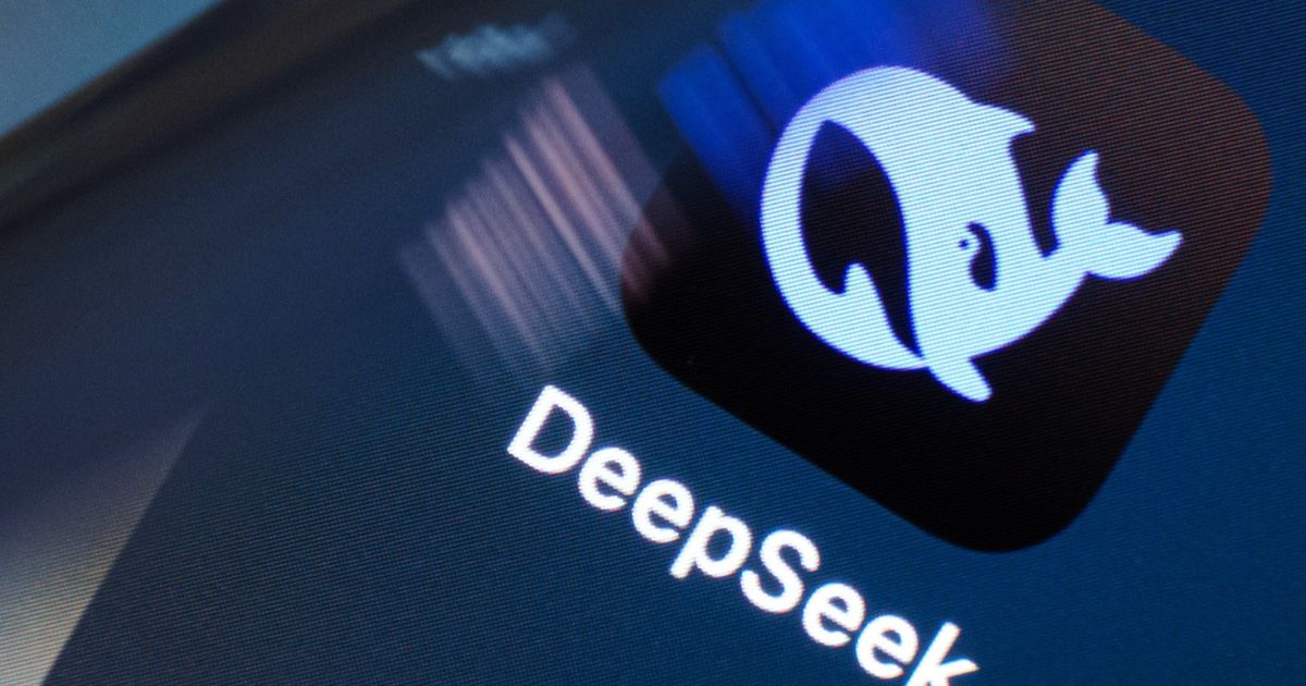 ديب سيك استخدمت رقائق “إنفيديا” مهرَّبة لتطوير نموذج ذكاء اصطناعي