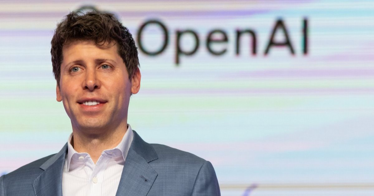 “OpenAI” تتطلع لجمع 10 مليارات دولار من “أمازون” واعتماد رقائقها