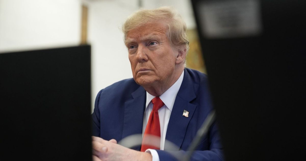 ترمب محذراً مادورو: أيامك “معدودة” كرئيس لفنزويلا