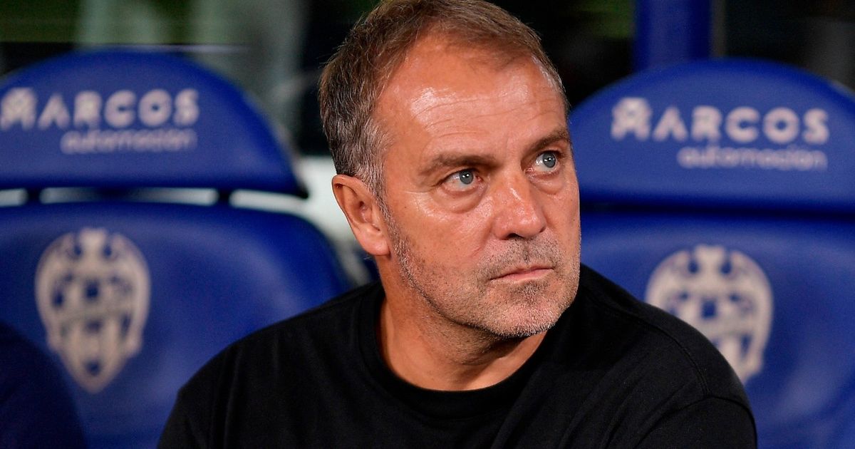 قرار فليك المفاجئ يتسبب في “صدمة” لإدارة برشلونة