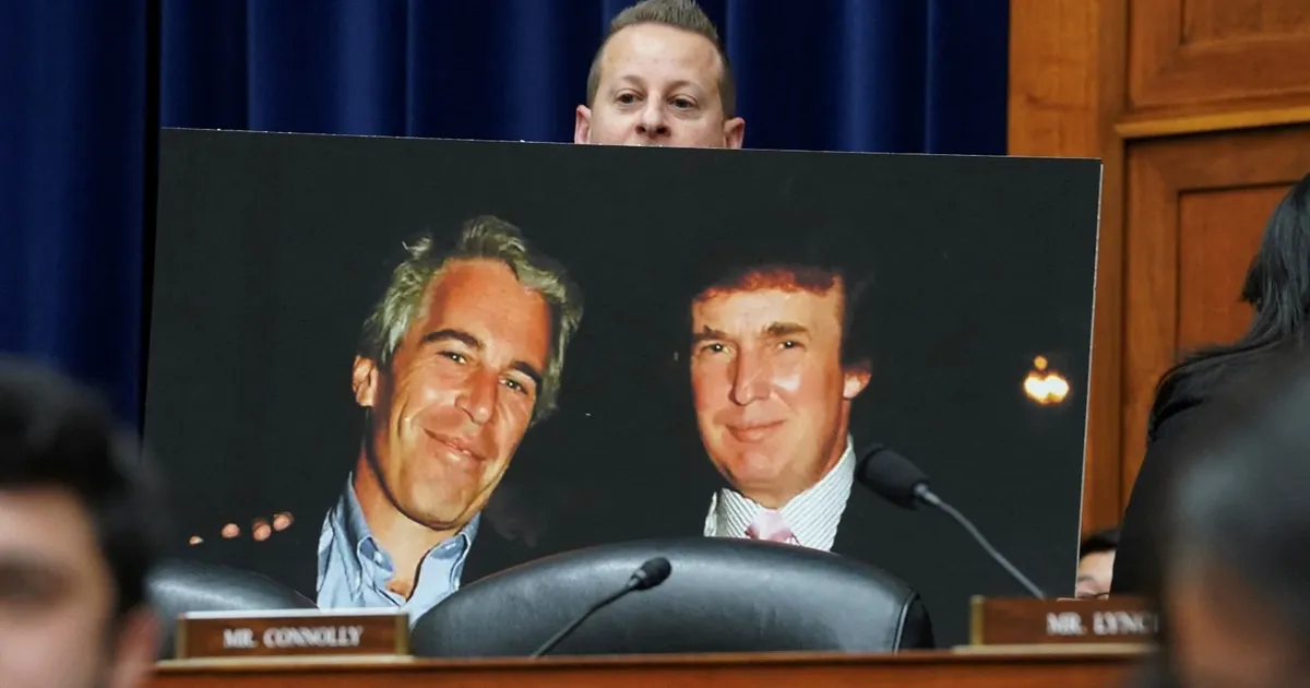 ملفات إبستين.. أكثر من 5 ملايين صفحة تحتاج مراجعة 400 محام