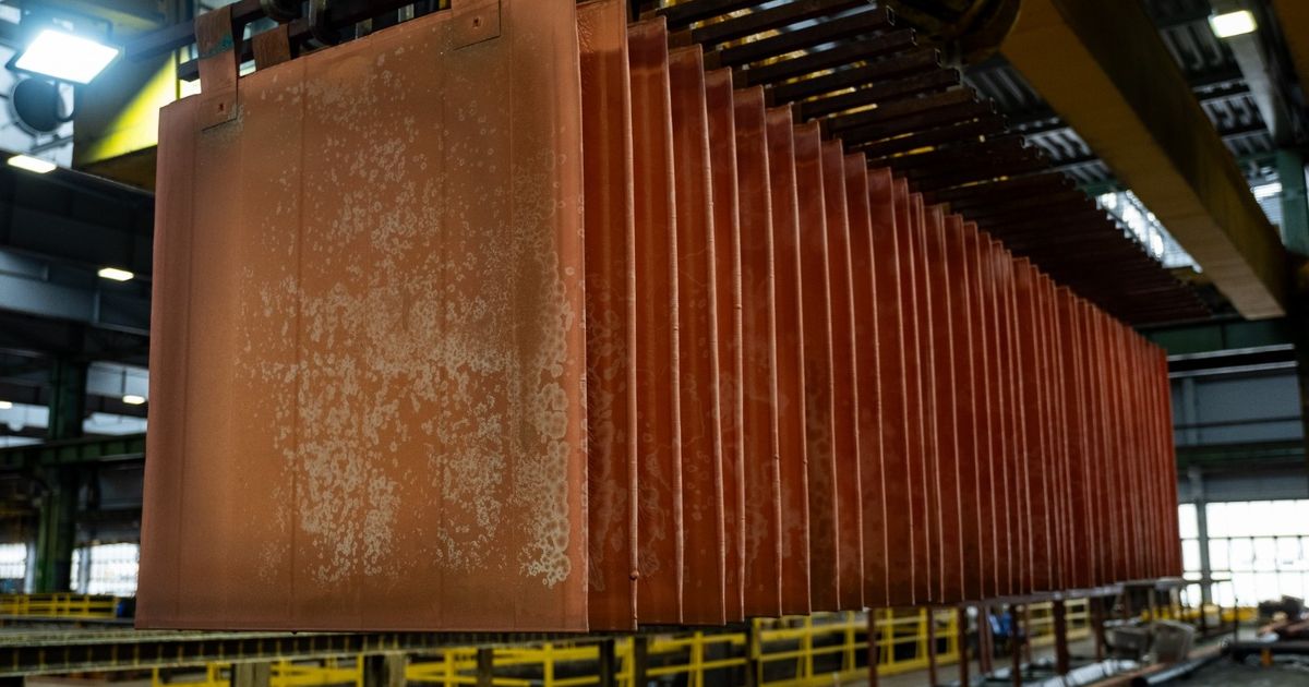 النحاس يصعد مع ترقب تحركات “الفيدرالي” بعد بيانات التضخم غداً