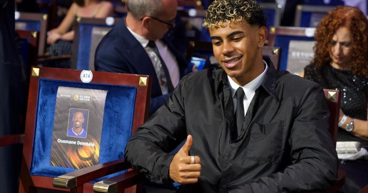 برشلونة يهيمن على جوائز الدوري الإسباني بحفل “غلوب سوكر”