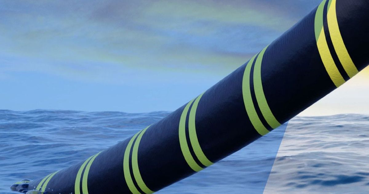 وزير كهرباء مصر: بدء تجربة الربط الكهربائي مع السعودية في يناير