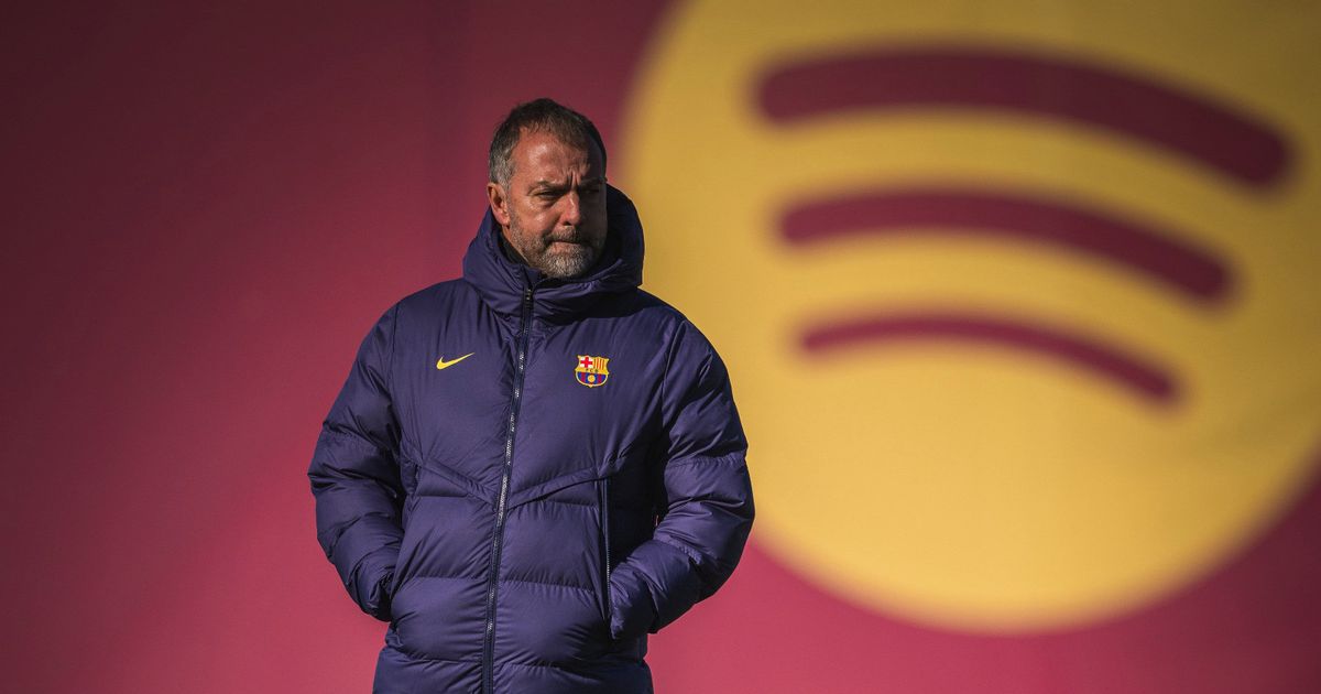 فليك: إريك غارسيا يستحق تجديد عقده ويامال يتعرض لأخطاء كثيرة