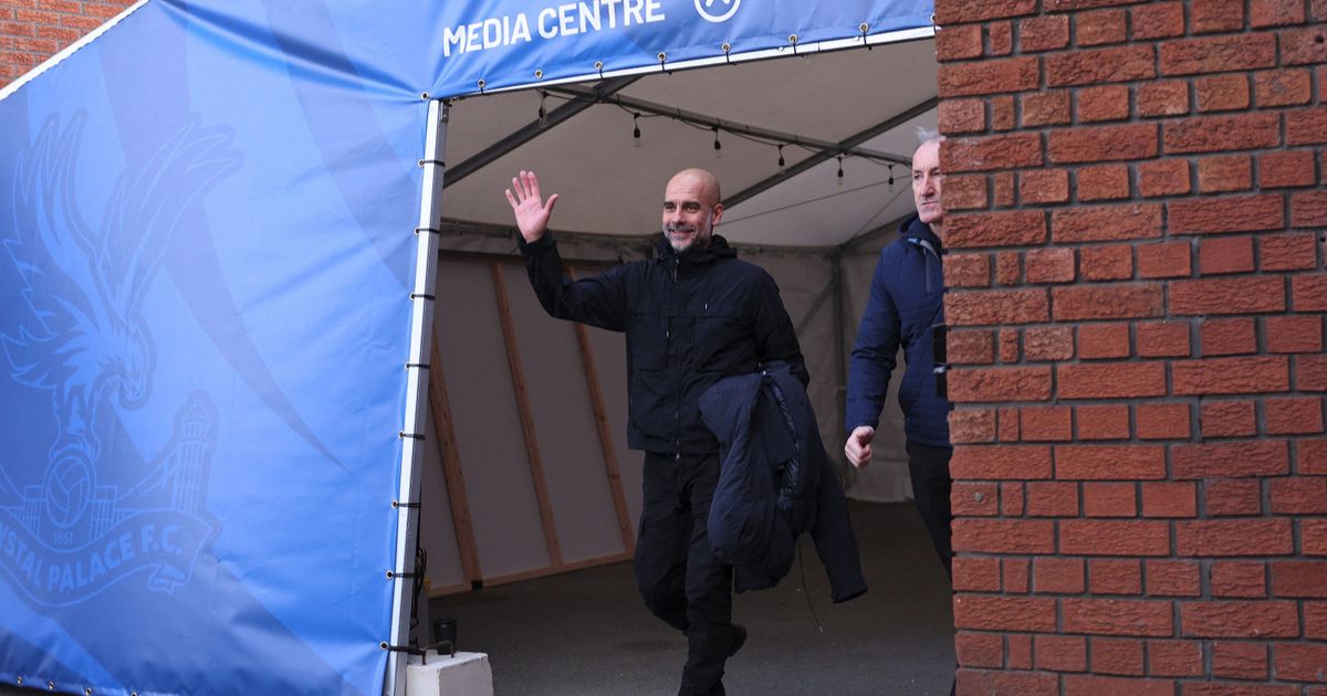 بيب غوارديولا يراوغ الإعلاميين بشأن مستقبله في مانشستر سيتي