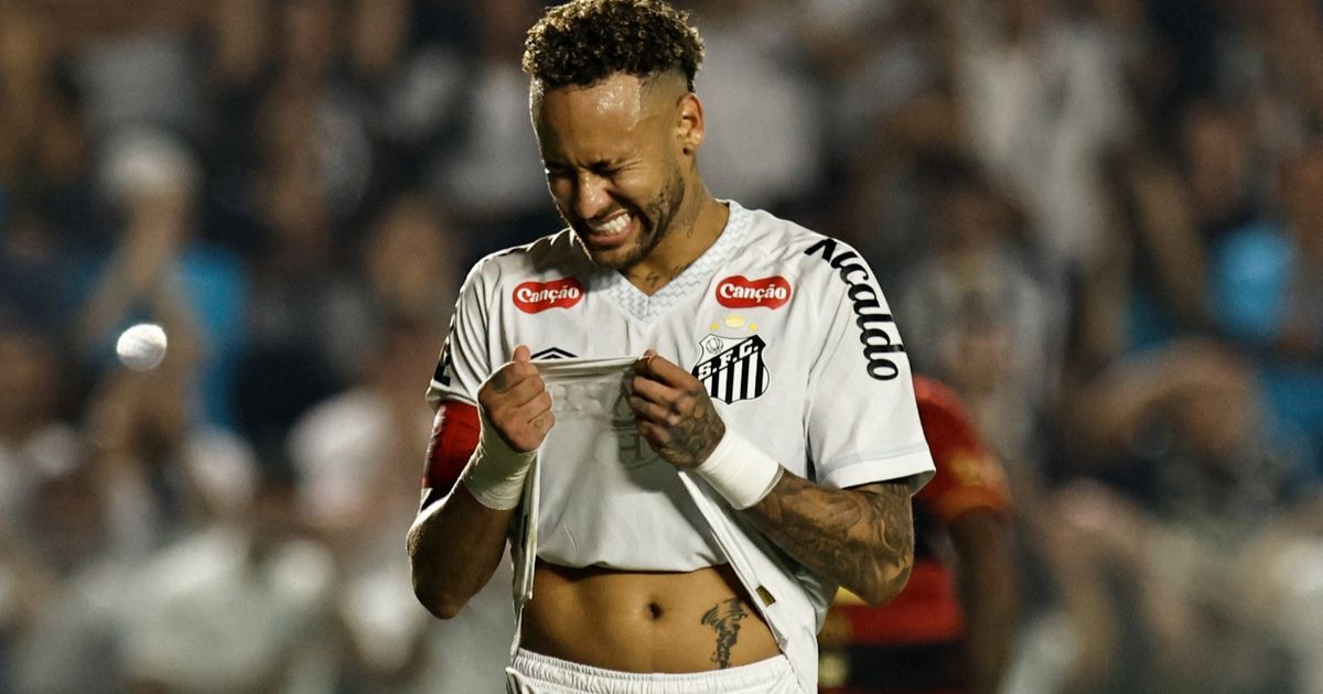 حارس باريس سان جيرمان السابق يفضح سرّاً خاصّاً لنيمار