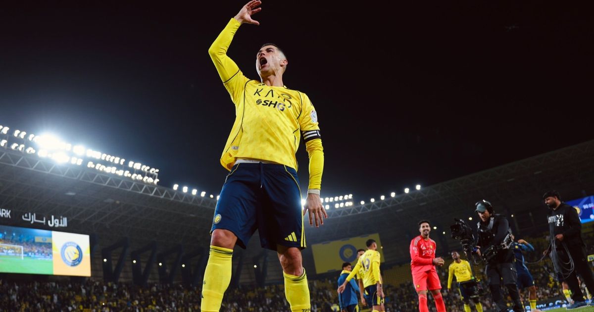 رونالدو ومالكوم يقودان التشكيلة المثالية للدوري السعودي