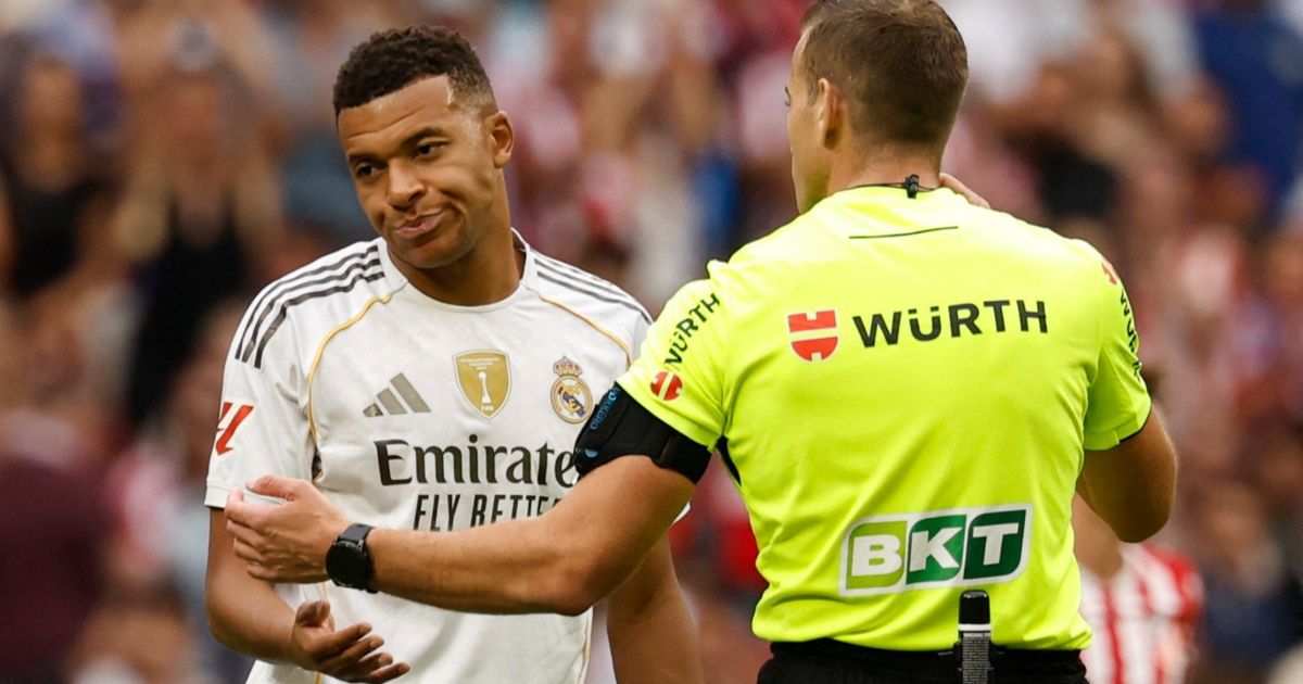 غضب كيليان مبابي من التحكيم يسرق الأضواء.. أزمة أم رد فعل؟