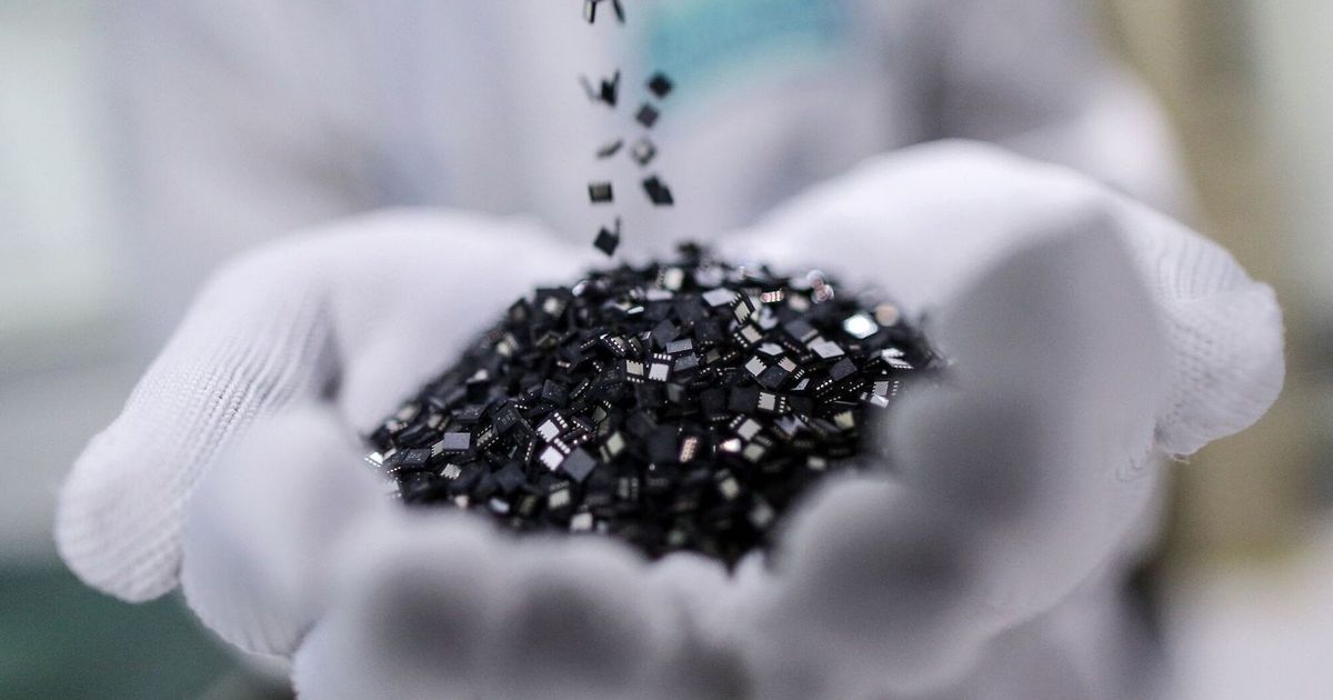 تنافس الدعم الأميركي.. الصين تخطط ضخ المليارات في صناعة الرقائق