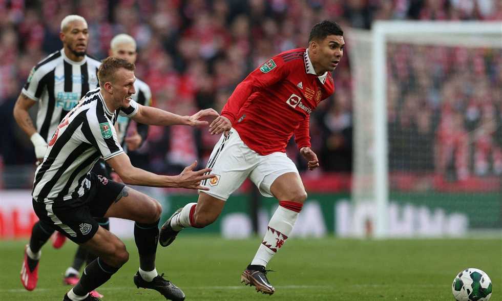 موعد مباراة مانشستر يونايتد ونيوكاسل يونايتد في الدوري الإنجليزي الممتاز  والقنوات الناقلة والتشكيل المتوقع