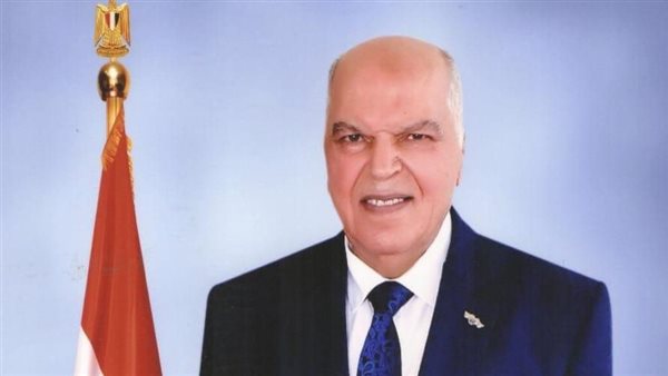 نقيب المعلمين يهنئ البابا تواضروس الثاني والأخوة الأقباط بعيد الميلاد المجيد