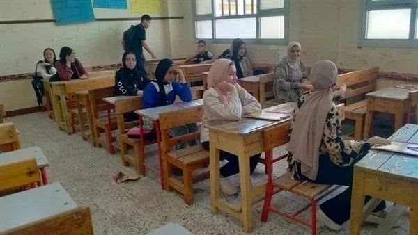 “تعليم مطروح” تنهي استعداداتها لانطلاق امتحانات الفصل الدراسي الأول لصفوف النقل