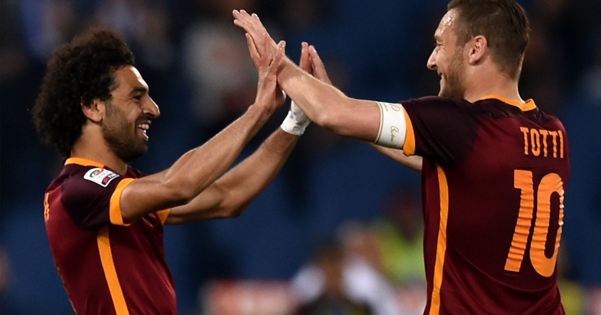 روما يوضح حقيقة تقديم عرض لاستعادة محمد صلاح