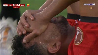بث مباشر مصر وبنين.. بكاء تريزيجيه بسبب إصابته وخروجه من مباراة مصر وبنين