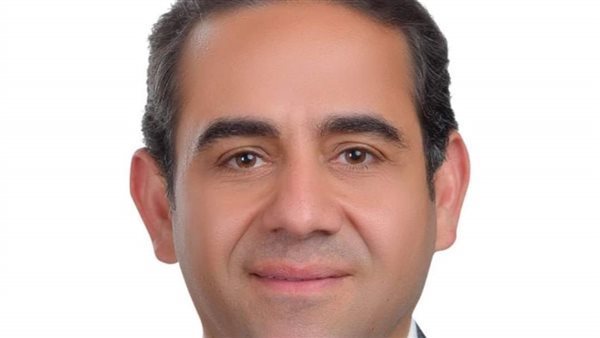 رئيس جامعة بورسعيد يكرم علماء الجامعة الفائزين بجوائز الجامعة التقديرية