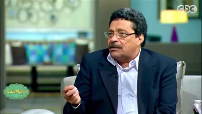 شطة يفتح النار على الكاف بعد قرار الأربع سنوات: "خضعتم لأندية أوروبا ومصلحة القارة لا تهمكم"

  الأحد 04/01/2026 08:53 ص
 وقد انتقد عبد المنعم شطة، المدير الفني السابق للاتحاد الأفريقي، هذا القرار بشدة، مؤكداً أنه يصب في مصلحة الأندية الأوروبية على حساب القارة السمراء.