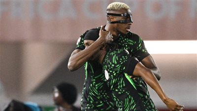 ملخص أهداف ونتيجة مباراة منتخب نيجيريا وموزمبيق في ثمن نهائي كأس أمم أفريقيا