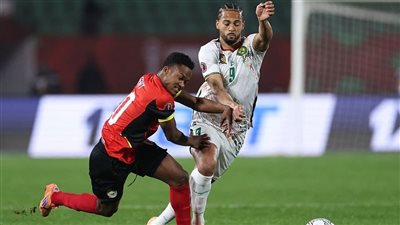 التعادل الإيجابي يحسم الشوط الأول بين موزمبيق ضد الكاميرون في أمم إفريقيا