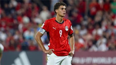 حمزة عبد الكريم يقترب من برشلونة بعد موافقة الأهلي على العرض الأخير