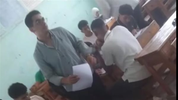 ضبط 54 متهما بتسريب امتحانات الثانوية العامة 2025 و129 صفحة ومجموعة للغش