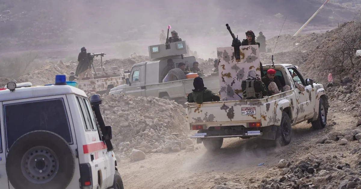 اليمن.. “الانتقالي” يعلن انتشار “درع الوطن” في مناطق بحضرموت