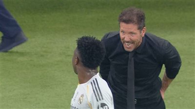 أتلتيكو مدريد ضد الريال.. الكاميرات تلتقط مشادة بين سيميوني وفينسيوس جونيور في كأس السوبر الإسباني