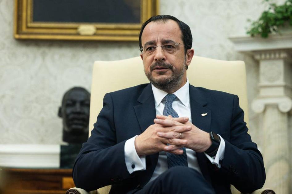 الرئيس القبرصي يشدد على أهمية تعزيز الروابط مع الإمارات