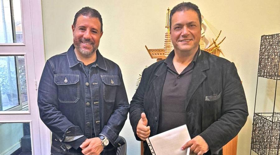 مراد مكرم: الغناء إضافة لمسيرتي