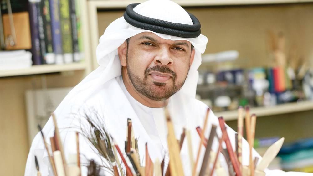 علي الحمادي.. الكوفي ميزان الخطوط