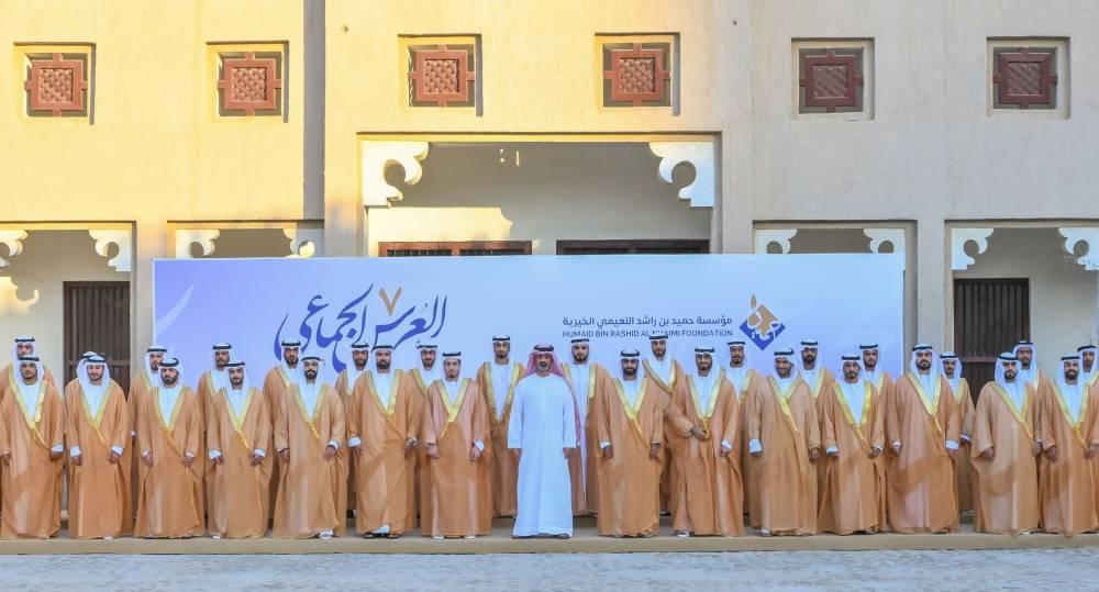 عمار بن حميد يحضر العرس الجماعي السابع لـ 55 عريساً من أبناء عجمان