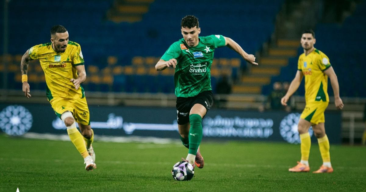 شاهد النجمة يحقق نقطته الثانية هذا الموسم بتعادله مع الخليج