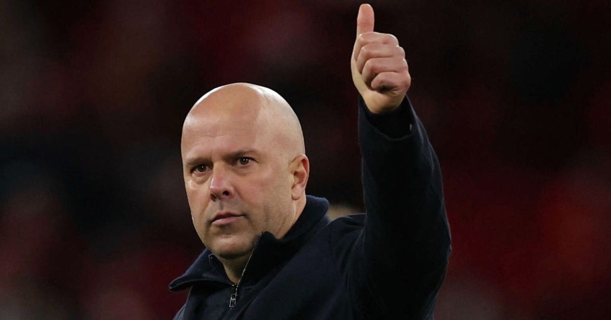 سلوت مدرب ليفربول يشرح أسباب البداية المتواضعة لفيرتز