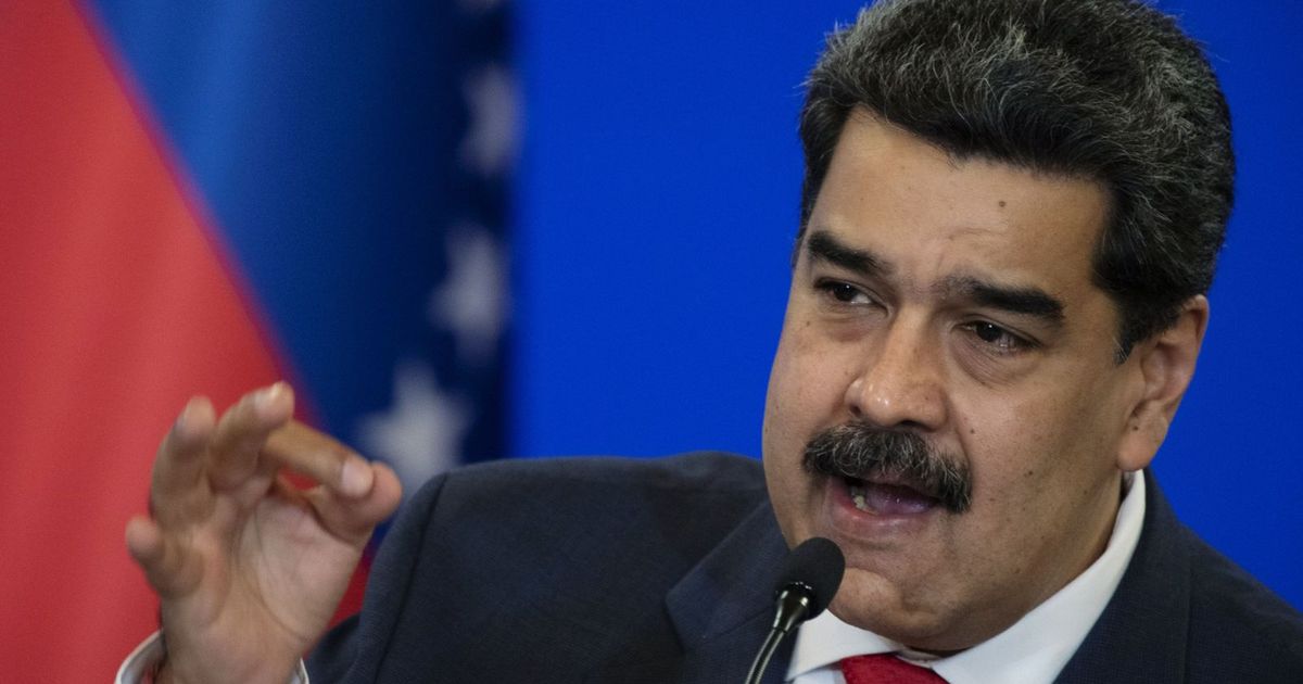 مادورو يقترب من فصله الأخير كزعيم استبدادي لفنزويلا