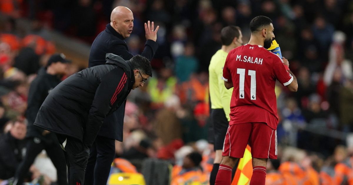 تشكيلة ليفربول المتوقعة ضد ليدز.. استبعاد “بديل محمد صلاح”؟