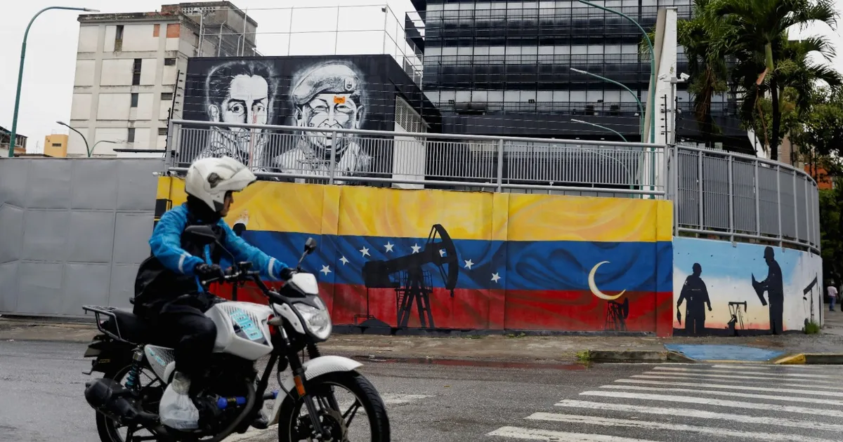 أميركا تكثّف تحركاتها للوصول سريعاً إلى نفط فنزويلا