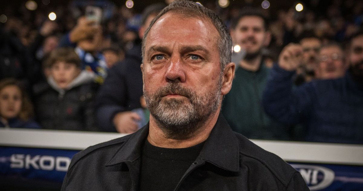 هانزي فليك يقيّم عودة جواو كانسيلو إلى برشلونة