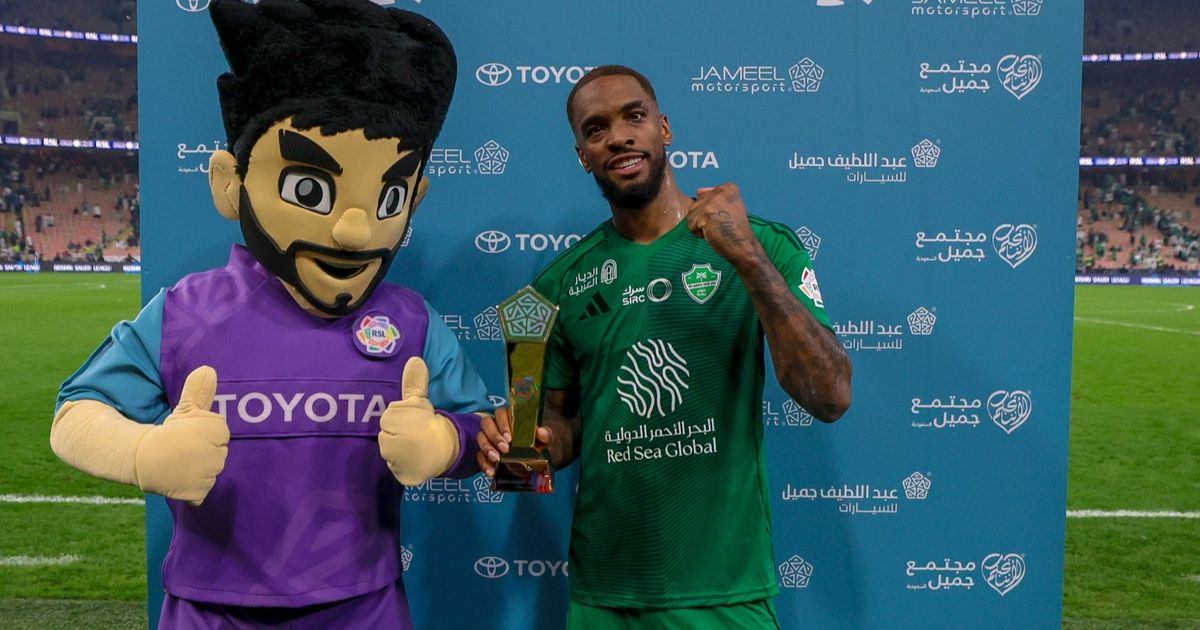 إيفان توني الأفضل ورونالدو بين الأسوأ في قمة الأهلي والنصر