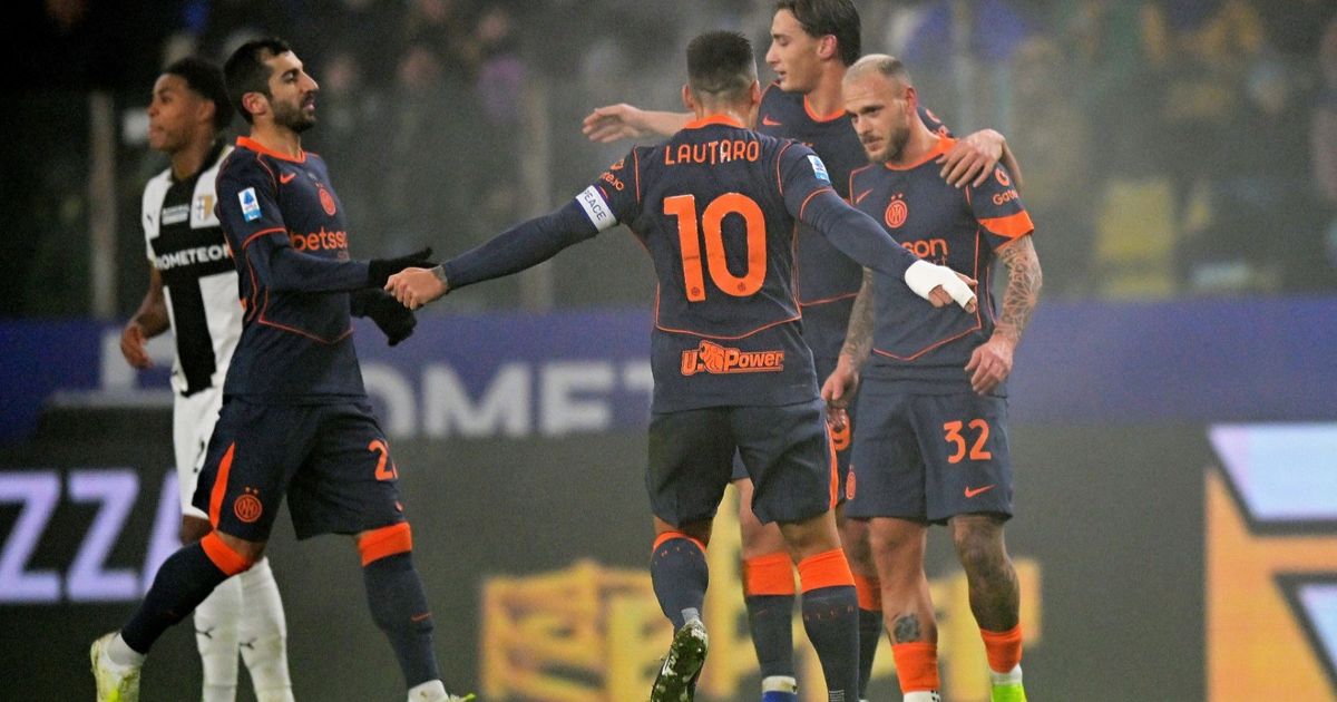 إنتر ميلان يعزز صدارته للدوري الإيطالي بفوزه على بارما 2-0