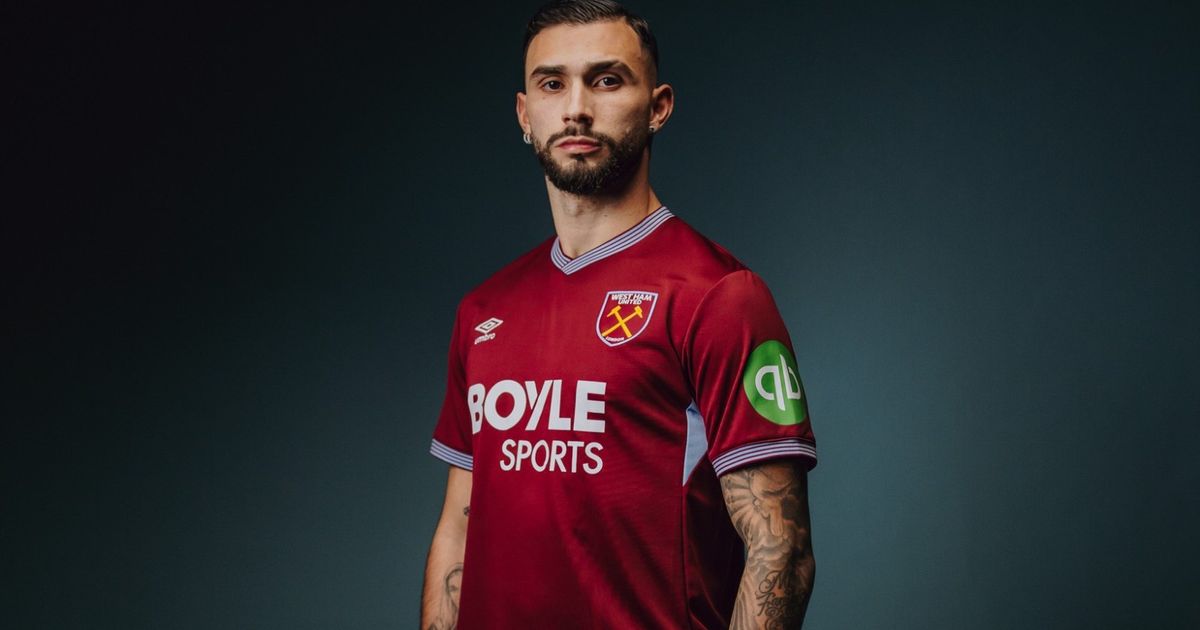 وست هام يونايتد يضم المهاجم الأرجنتيني كاستيلانوس من لاتسيو