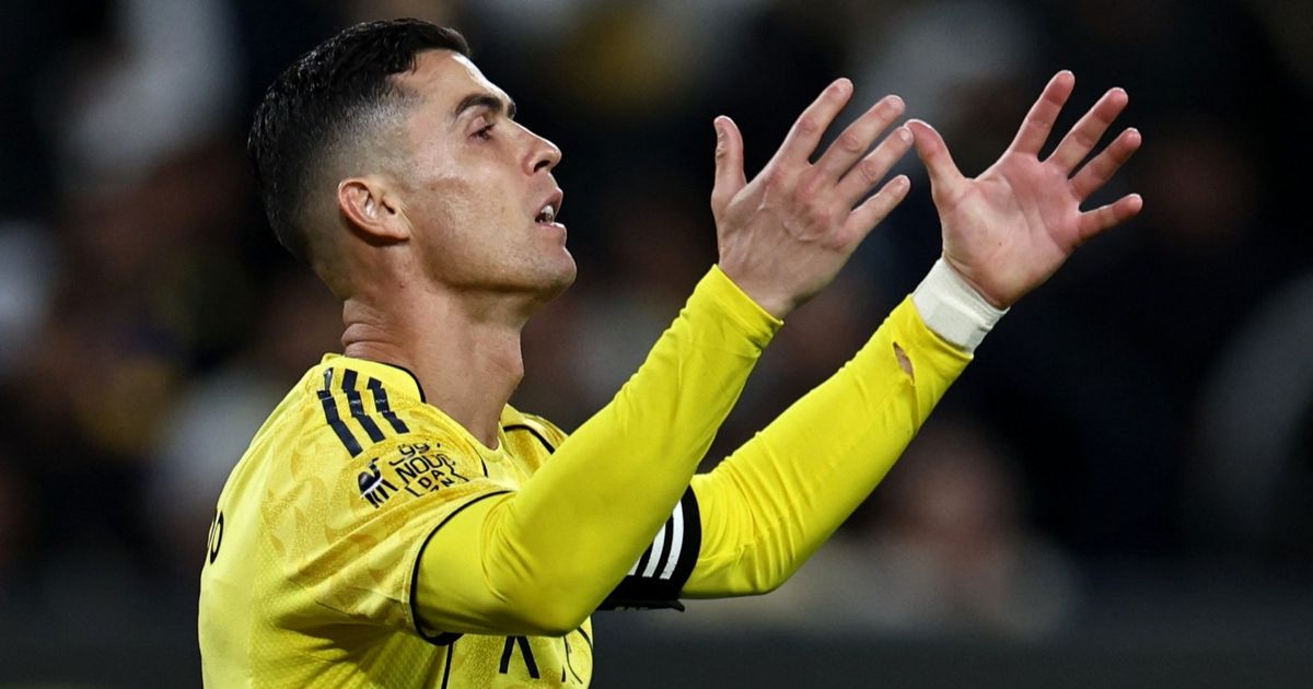 أخطاء العقيدي تكبد النصر الخسارة الثانية توالياً بدوري روشن