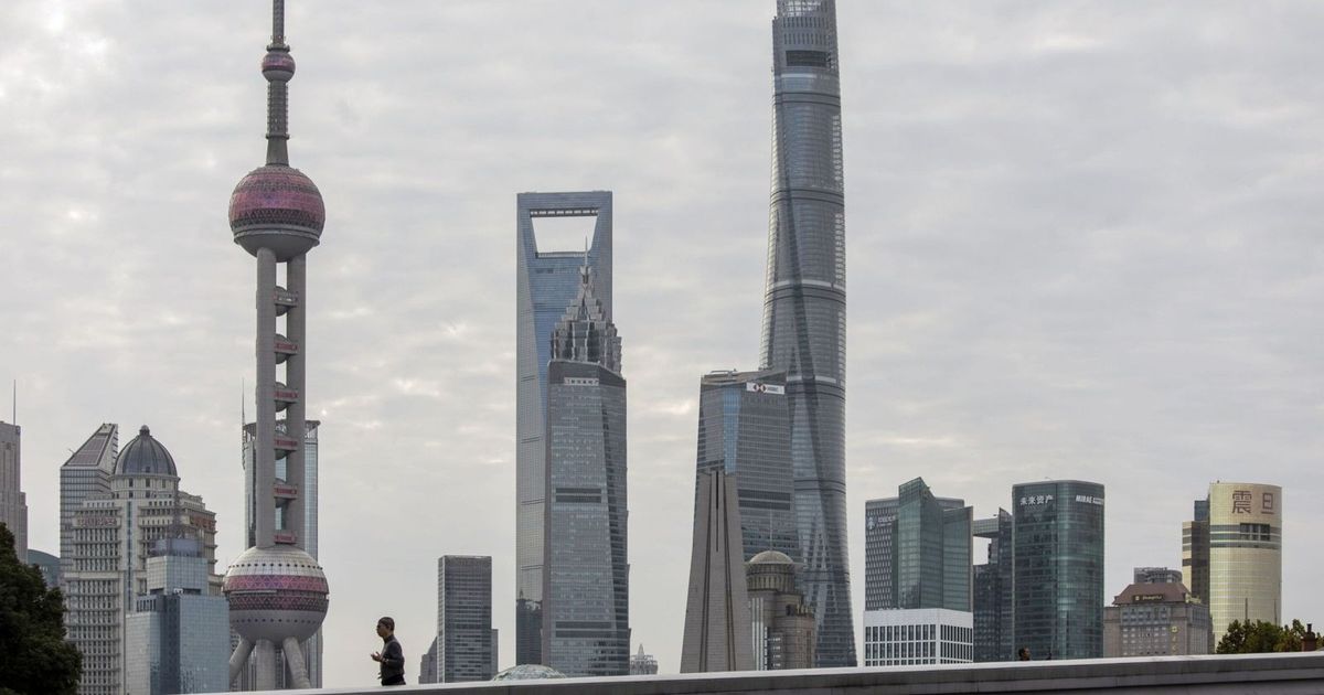 الصين تمدد سياسة التخلص من القروض المتعثرة وسط ضغوط مالية