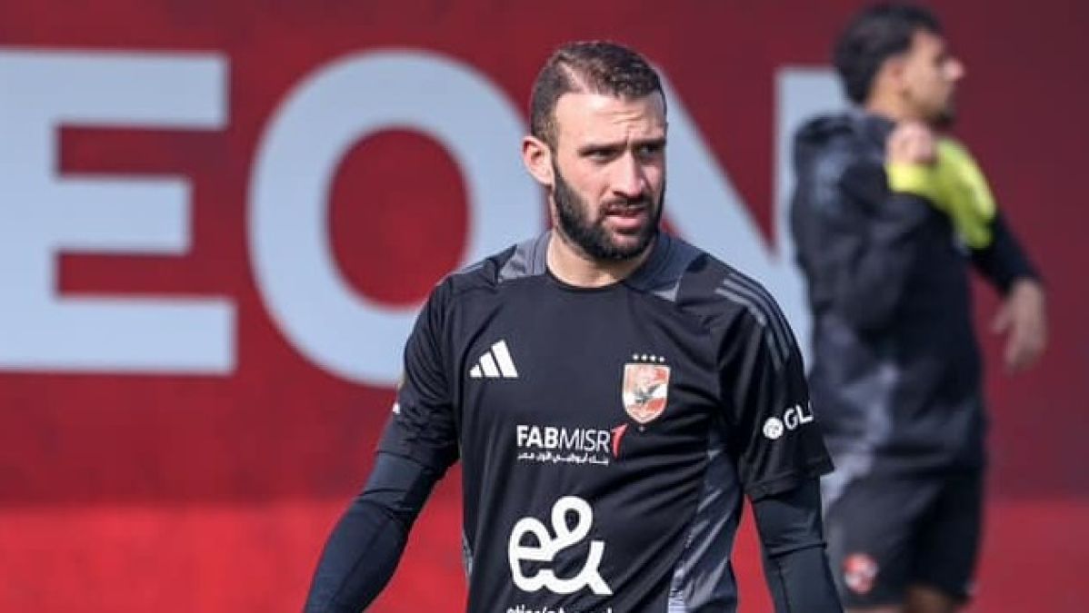 عمر كمال عبد الواحد يتعرض لحادث سير.. ويعلق قل لن يصيبنا إلا ما كتب الله لنا | كورابيا